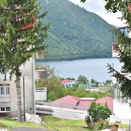 Apartments Ravno Plužine Buitenkant foto